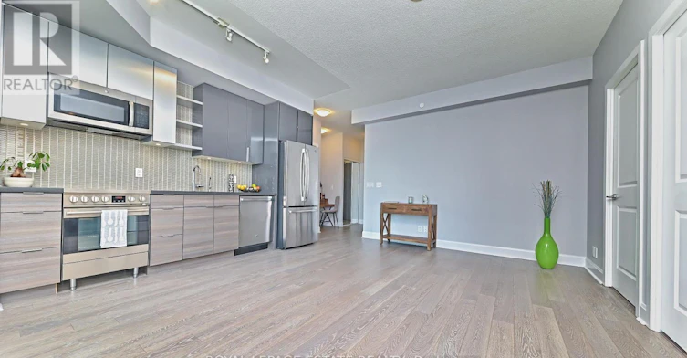 2901-33 Shore Breeze Drive, Toronto, ON, M8V 1A1 - 4