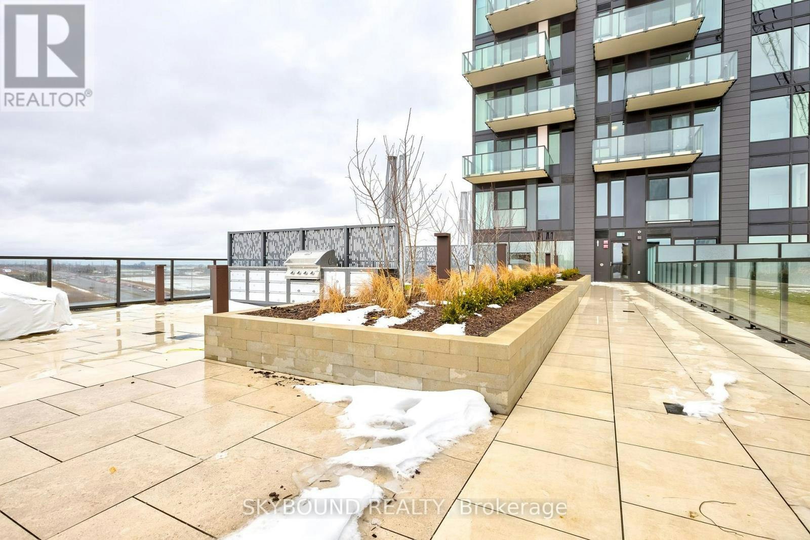 808-1415 Dundas Street, Oakville, ON, L6H 7G1 - 34