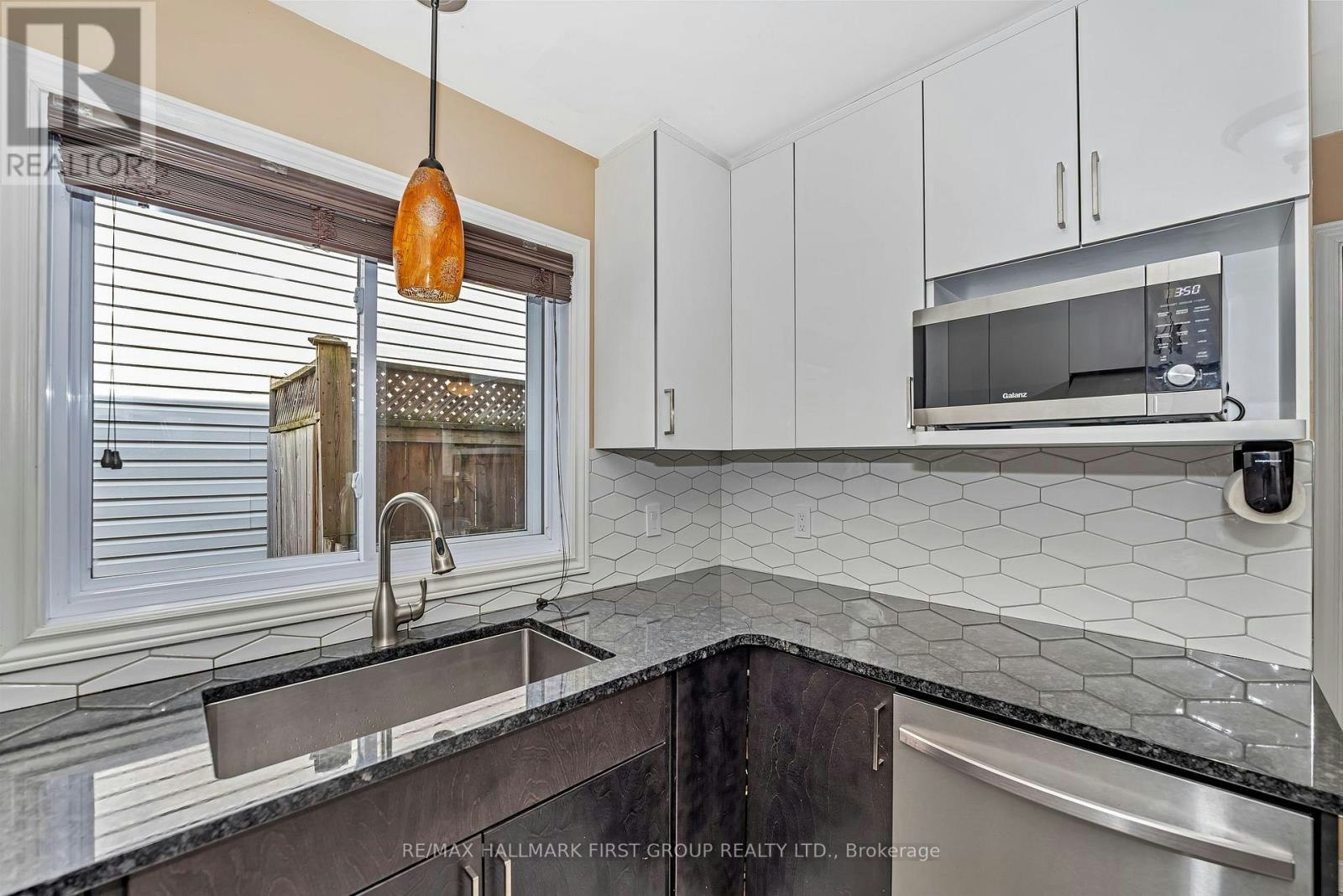 16 Hawley Crescent, Ottawa, ON, K2M 1T3 - 18