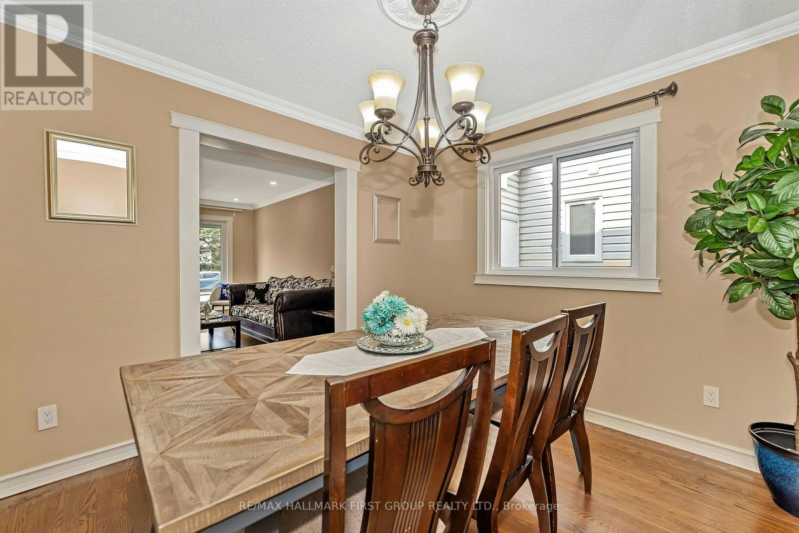 16 Hawley Crescent, Ottawa, ON, K2M 1T3 - 11