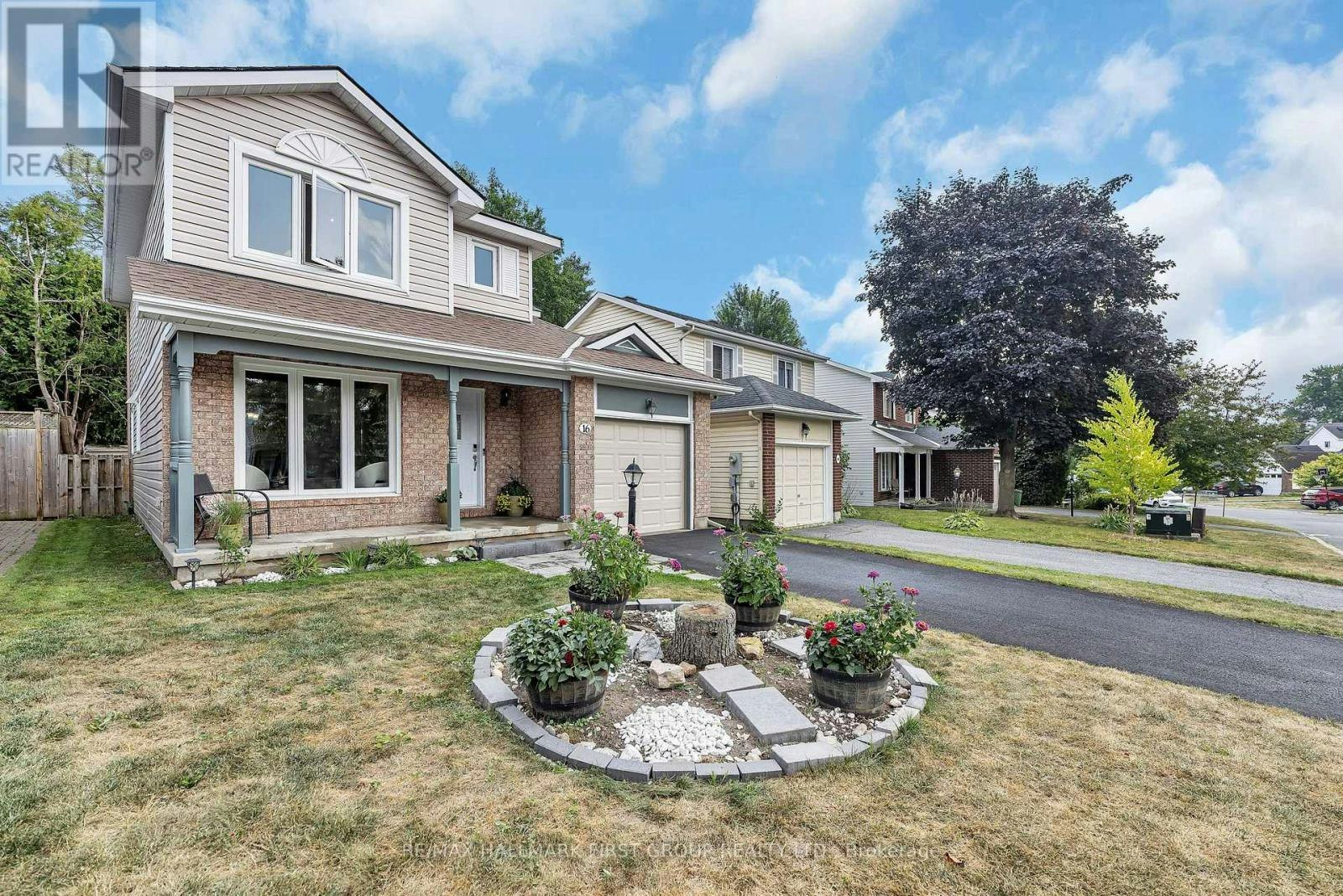 16 Hawley Crescent, Ottawa, ON, K2M 1T3 - 3