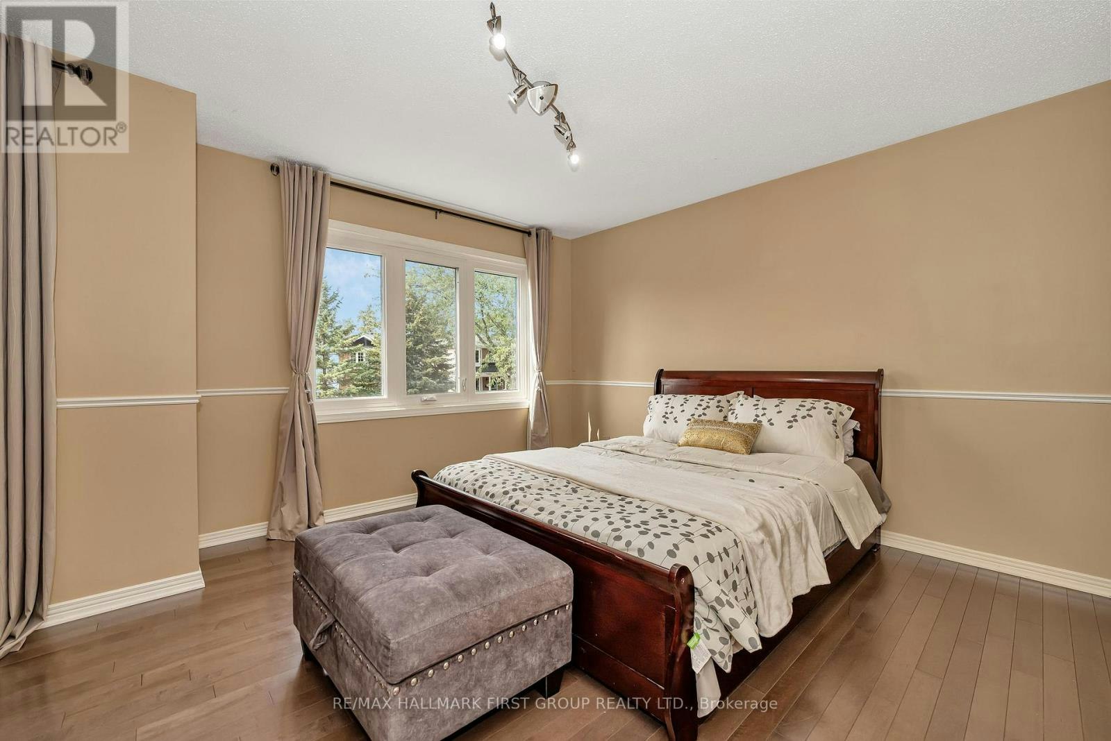 16 Hawley Crescent, Ottawa, ON, K2M 1T3 - 25