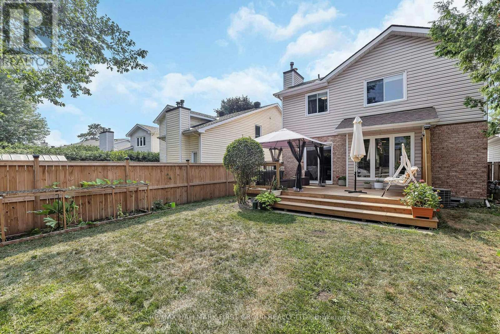 16 Hawley Crescent, Ottawa, ON, K2M 1T3 - 36