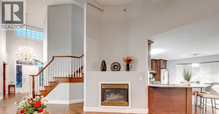 UPPER-824 Lake Trail, Windsor, ON, N9G 2M8 - 8