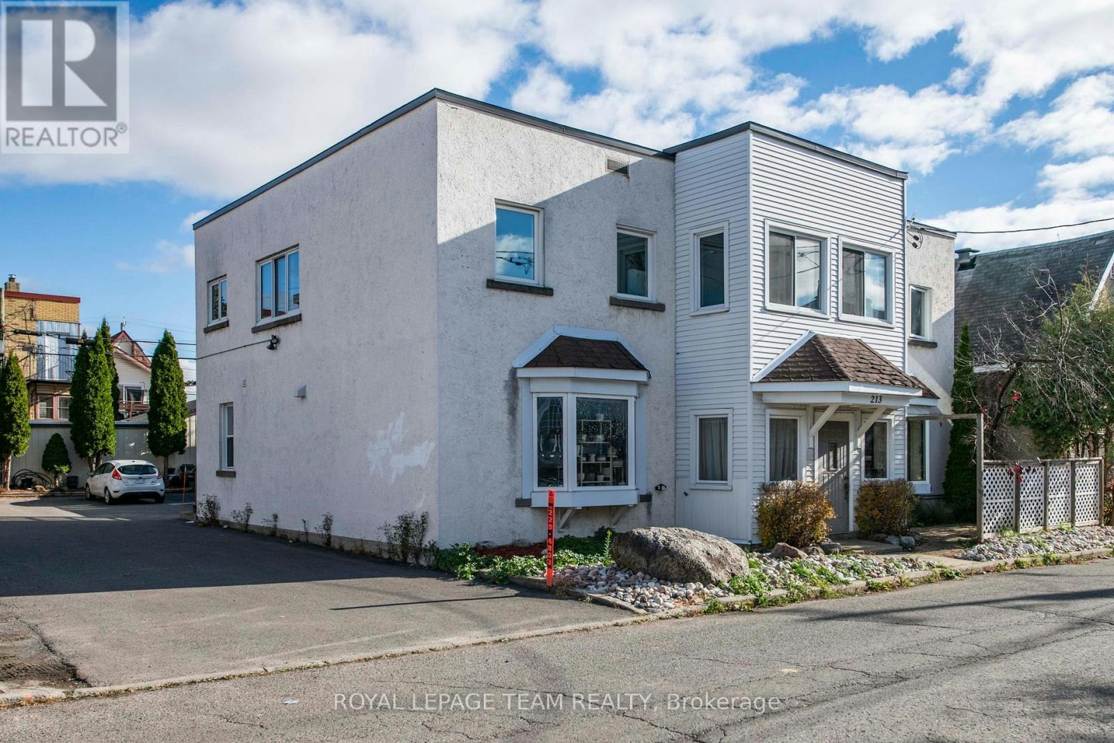 213 Desrosiers Street, Ottawa, ON, K1L 7T2