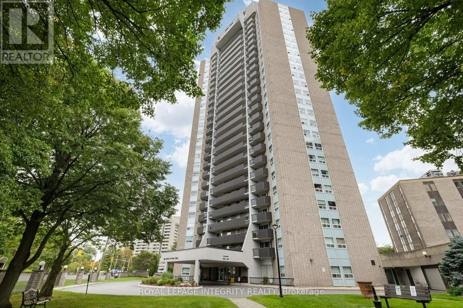 1702-1380 Prince Of Wales Drive, Ottawa, ON, K2C 3N5