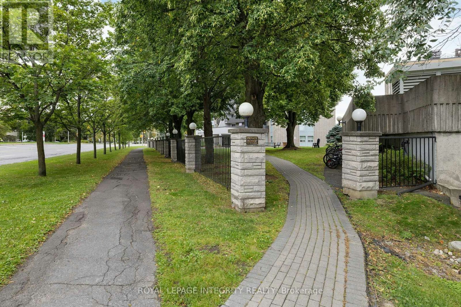 1702-1380 Prince Of Wales Drive, Ottawa, ON, K2C 3N5 - 2