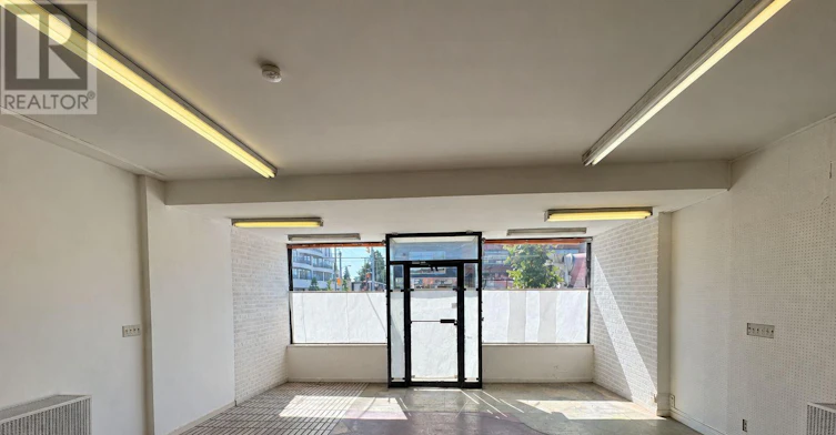 710 The Queensway Avenue, Toronto, ON, M8Y 1L3 - 3