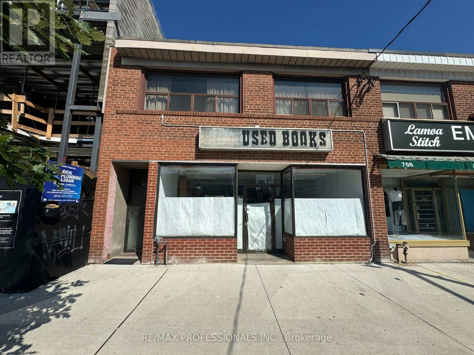 710 The Queensway Avenue, Toronto, ON, M8Y 1L3