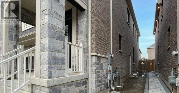 BSMT-1227 Mcphedran Point, Milton, ON, L9T 7K6 - 3