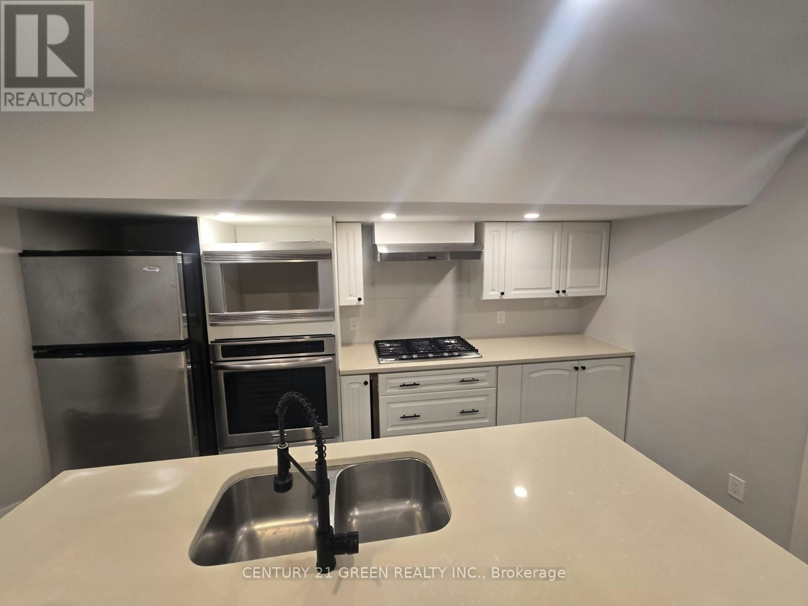 LOWER-2483 Old Brompton Way, Oakville, ON, L6M 0J5