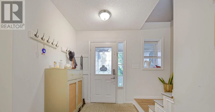 643 Bonavista Drive, Waterloo, ON, N2K 4B3 - 20