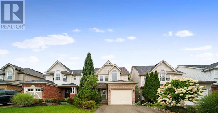 643 Bonavista Drive, Waterloo, ON, N2K 4B3 - 2