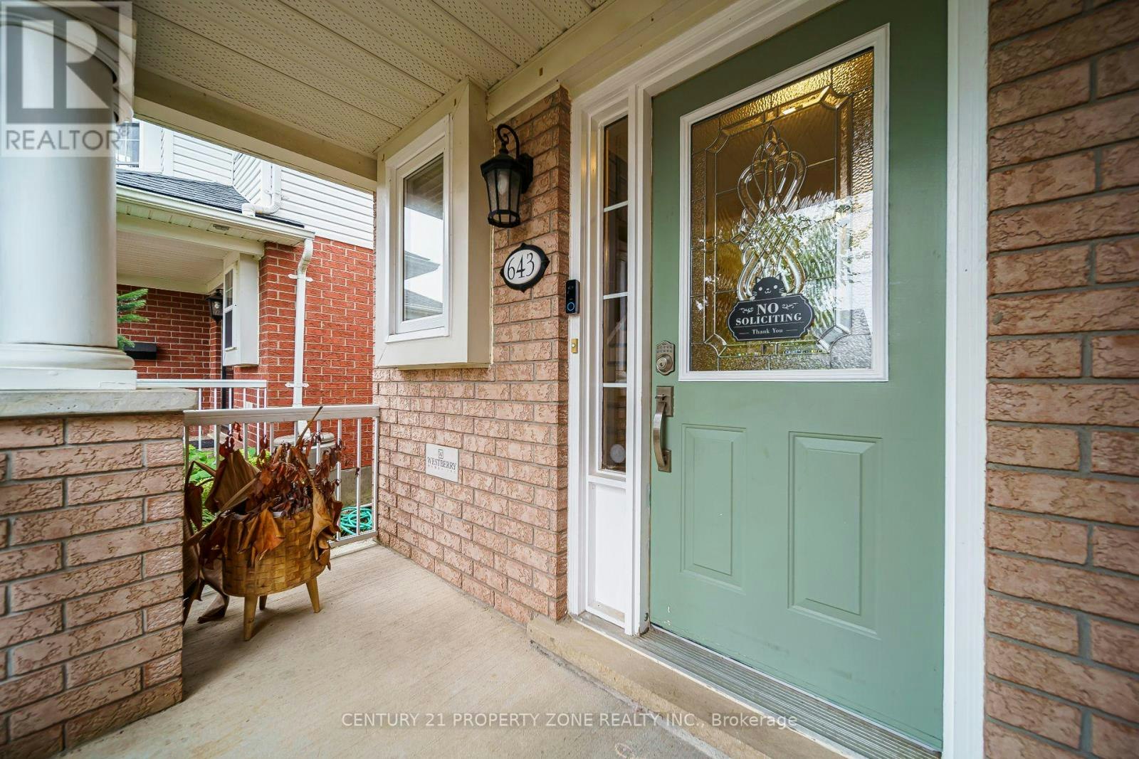 643 Bonavista Drive, Waterloo, ON, N2K 4B3 - 6