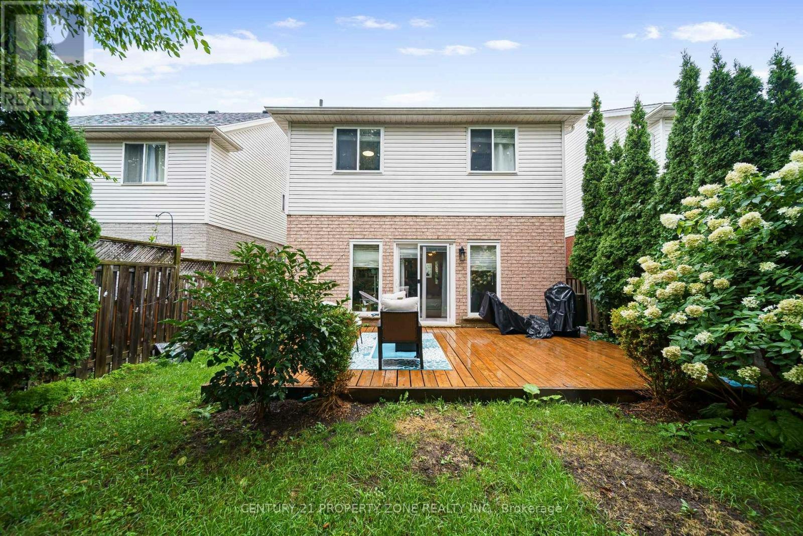 643 Bonavista Drive, Waterloo, ON, N2K 4B3 - 9
