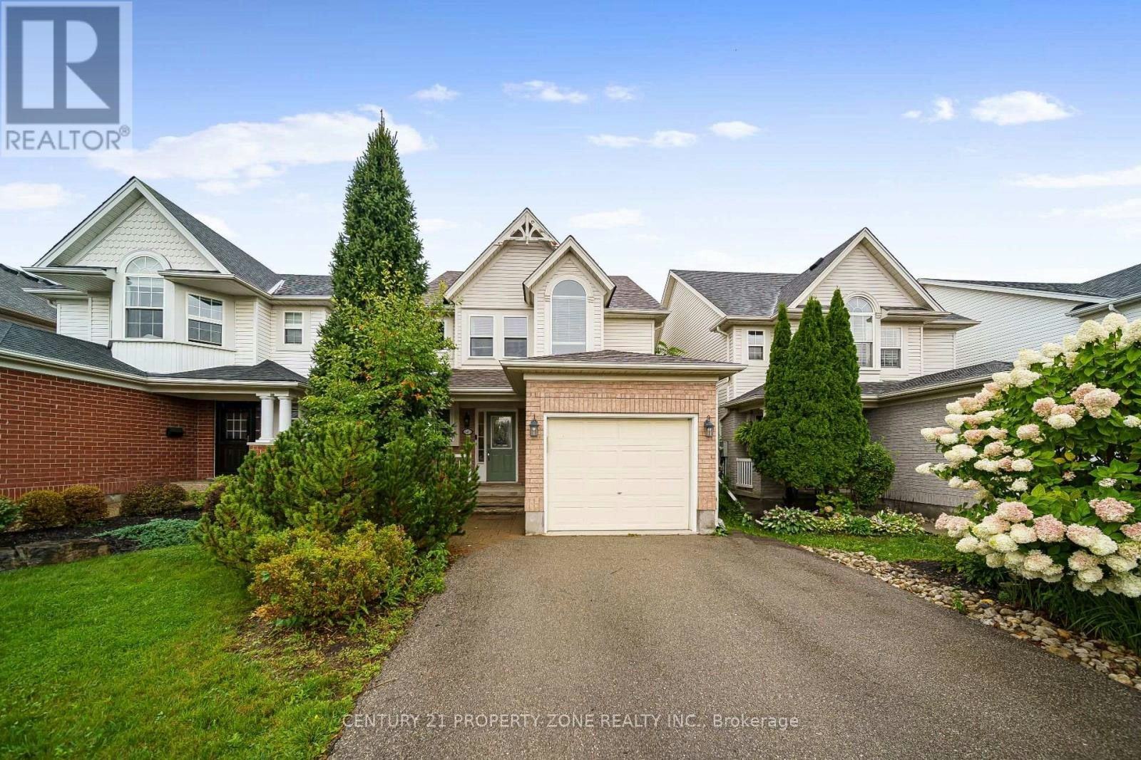 643 Bonavista Drive, Waterloo, ON, N2K 4B3 - 3