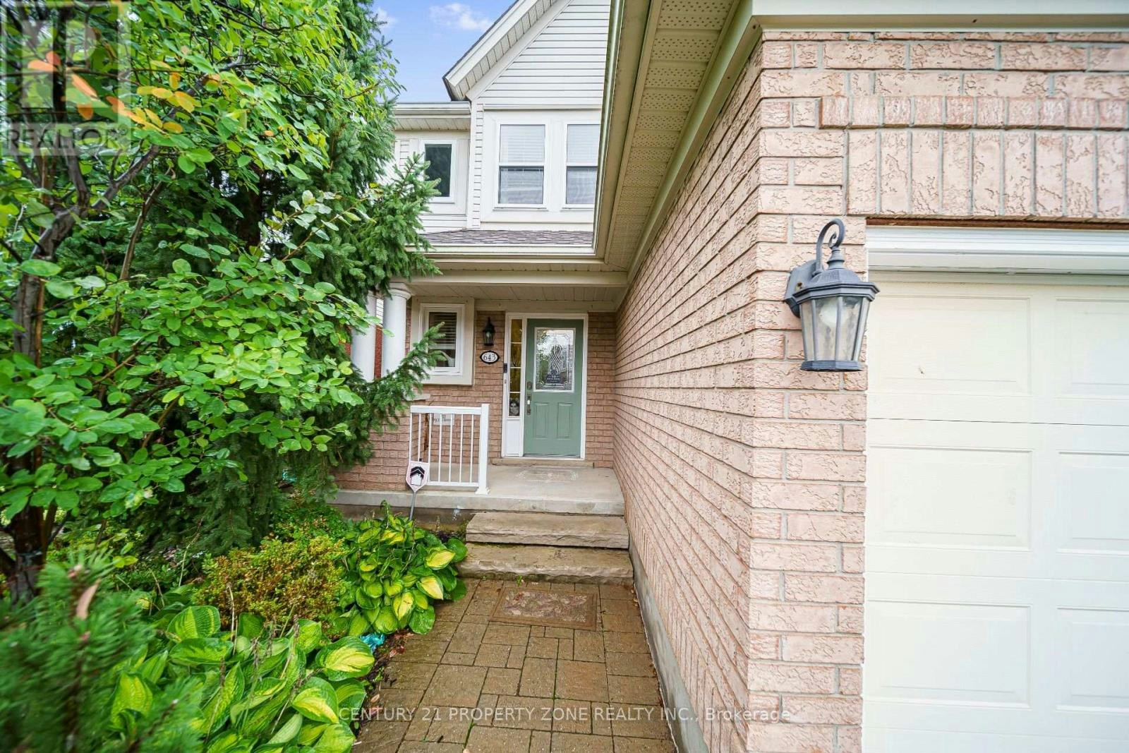 643 Bonavista Drive, Waterloo, ON, N2K 4B3 - 5