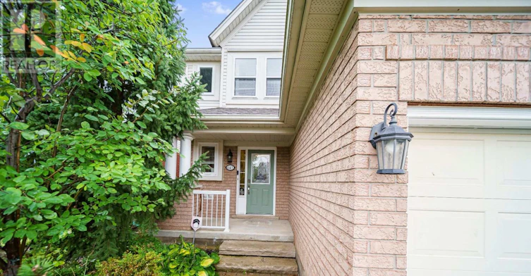 643 Bonavista Drive, Waterloo, ON, N2K 4B3 - 5