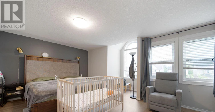 643 Bonavista Drive, Waterloo, ON, N2K 4B3 - 26