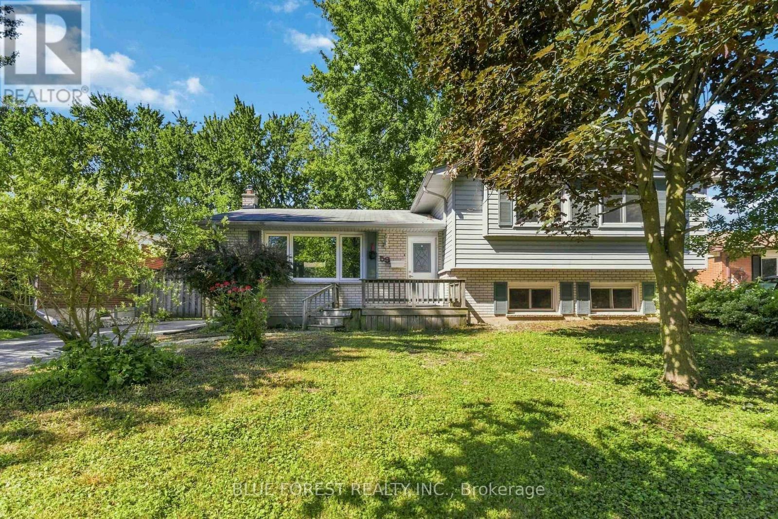 59 Scotchpine Crescent, London, ON, N6G 2E1