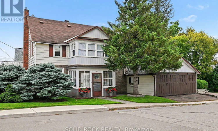 85 Renfrew Avenue W