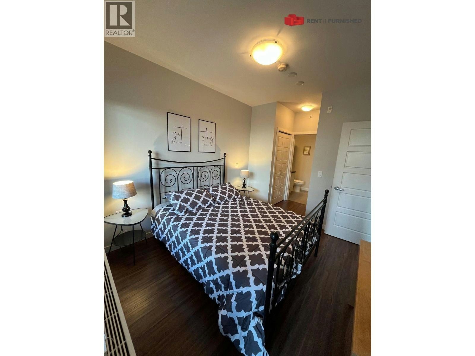211-215 W 1st Street, Vancouver, BC, V5Y 1A6 - 11