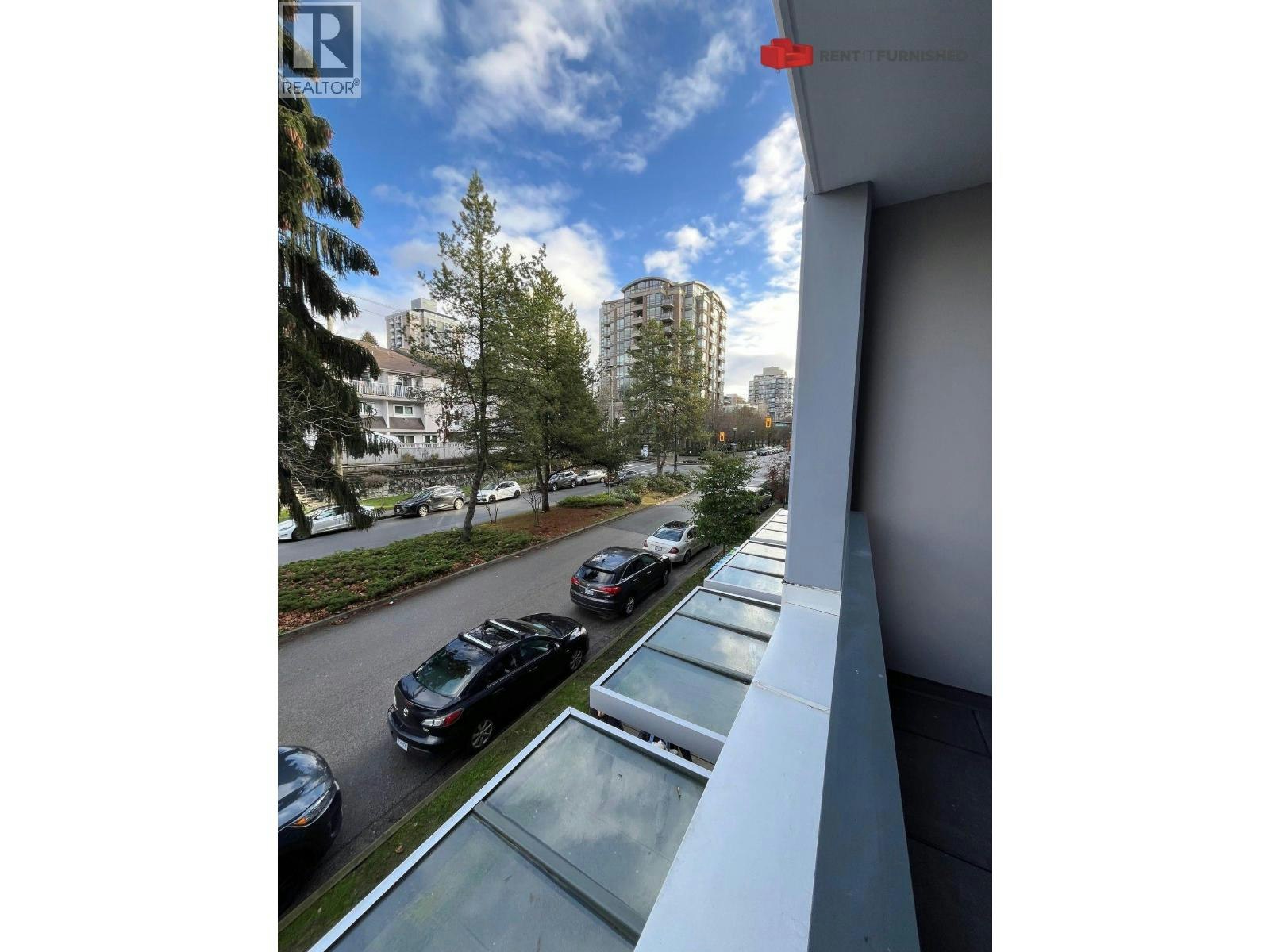 211-215 W 1st Street, Vancouver, BC, V5Y 1A6 - 12