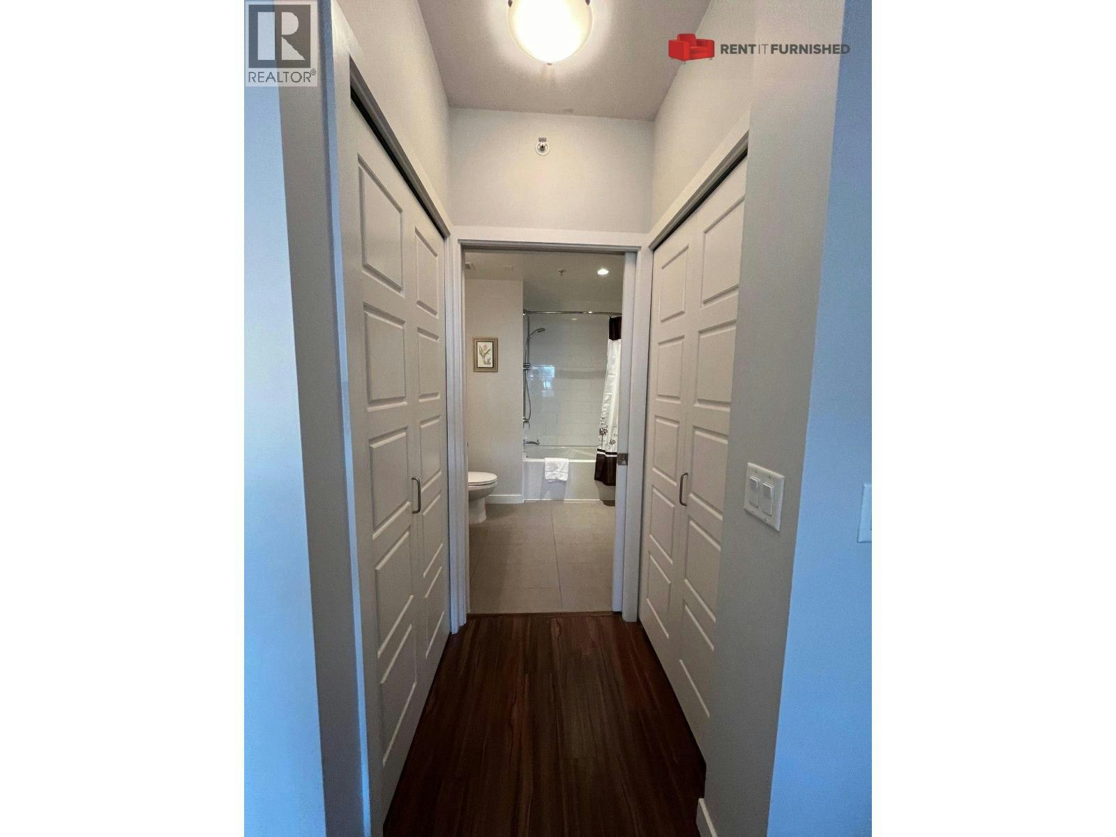 211-215 W 1st Street, Vancouver, BC, V5Y 1A6 - 3