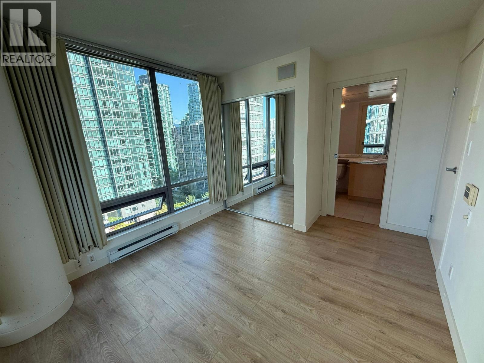 1108-1200 W Georgia Street, Vancouver, BC, V6E 4R2 - 6