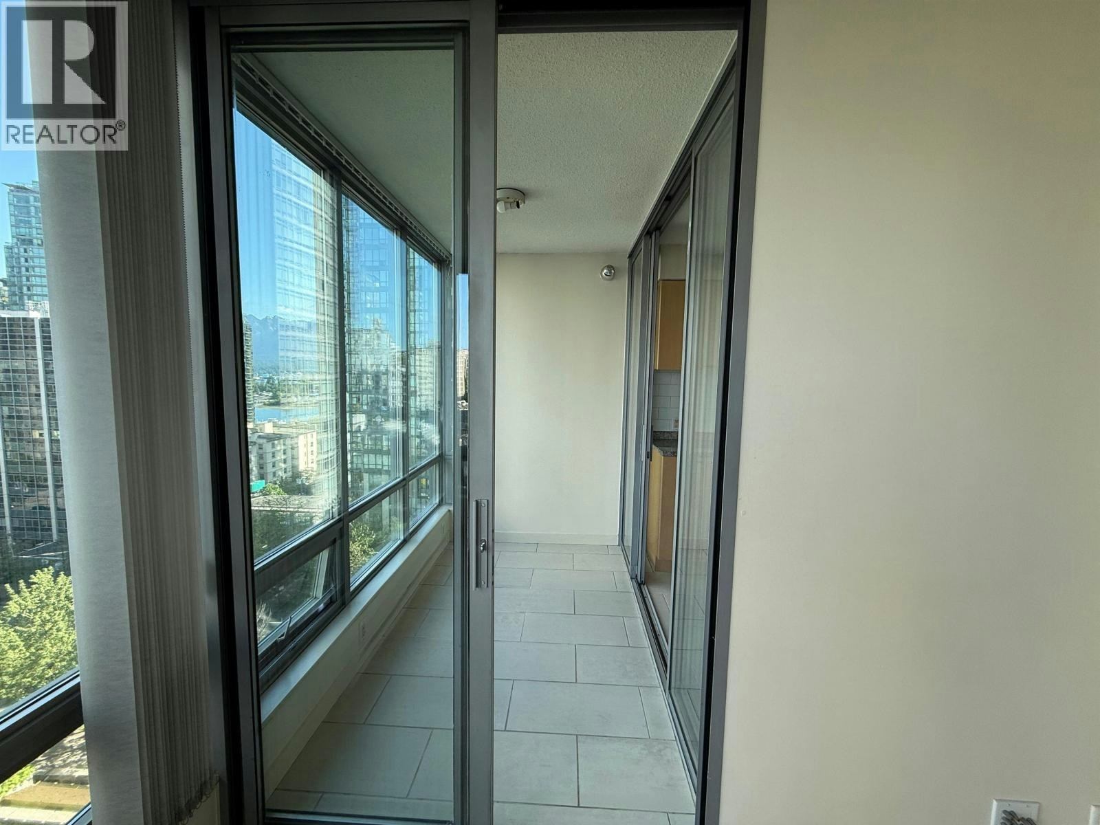 1108-1200 W Georgia Street, Vancouver, BC, V6E 4R2 - 14