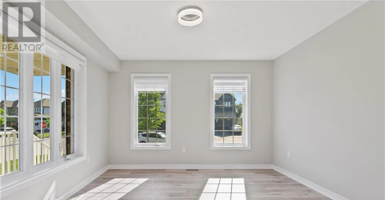 6 Mckean Crescent, Collingwood, ON, L9Y 0C1 - 9