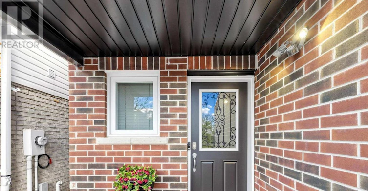 1638 Norwill Crescent, Oshawa, ON, L1G 7V2 - 2