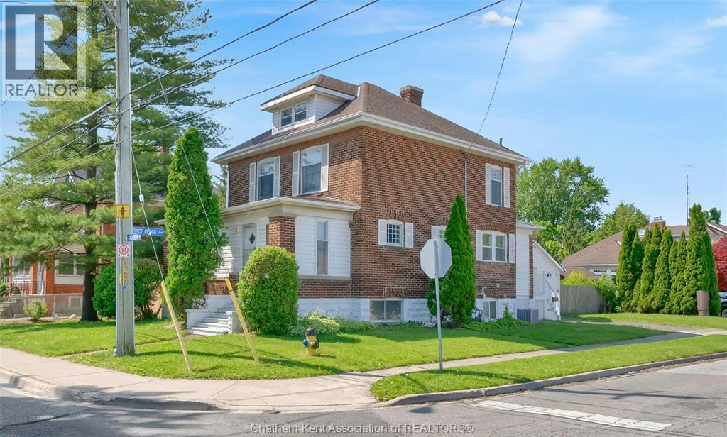 448 Queen Street, Chatham-Kent, ON, N7M 2J3