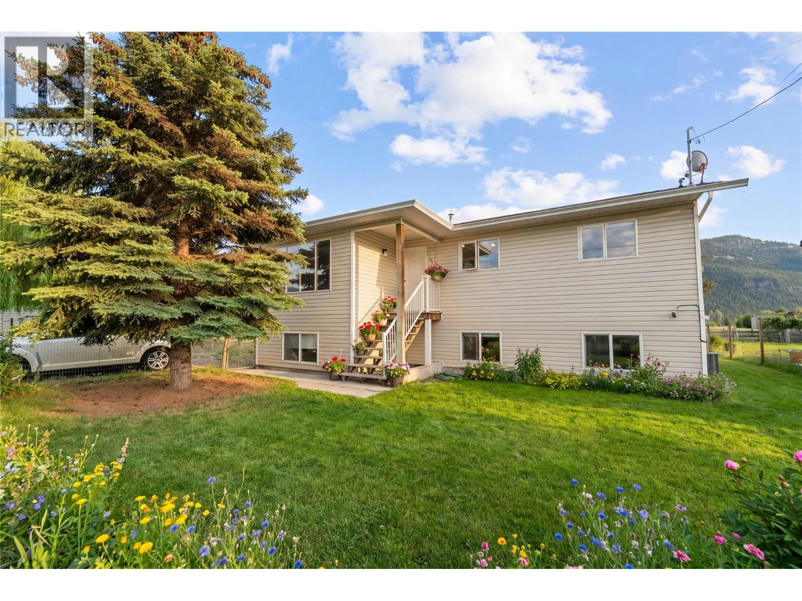 462 Dodding Avenue, Merritt, BC, V0K 1Y0