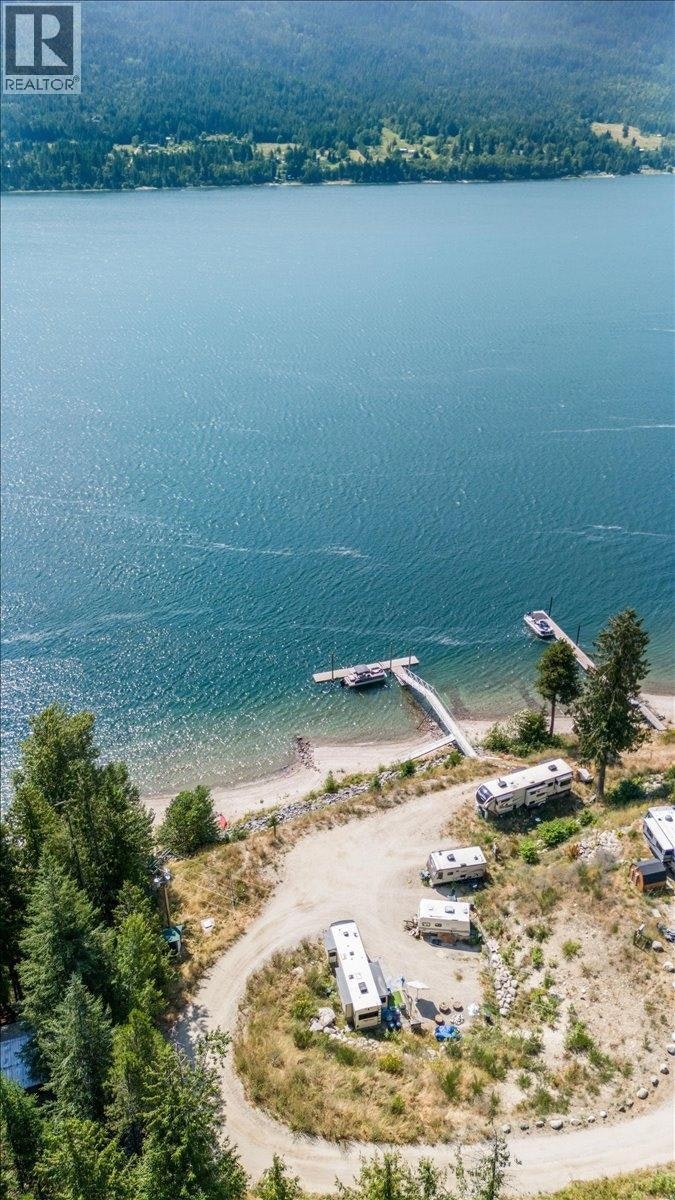 6744 3a Highway, Nelson, BC, V1L 6S2