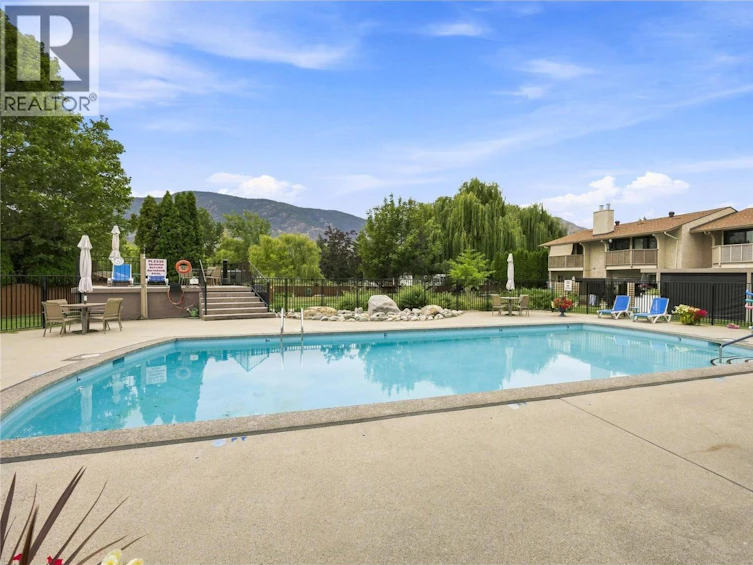 59-310 Yorkton Avenue, Penticton, BC, V2A 6Z8 - 2