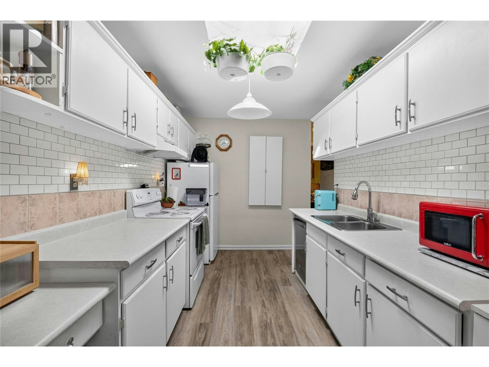 59-310 Yorkton Avenue, Penticton, BC, V2A 6Z8 - 6