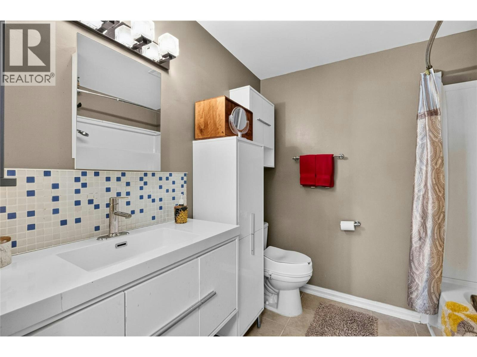 59-310 Yorkton Avenue, Penticton, BC, V2A 6Z8 - 16