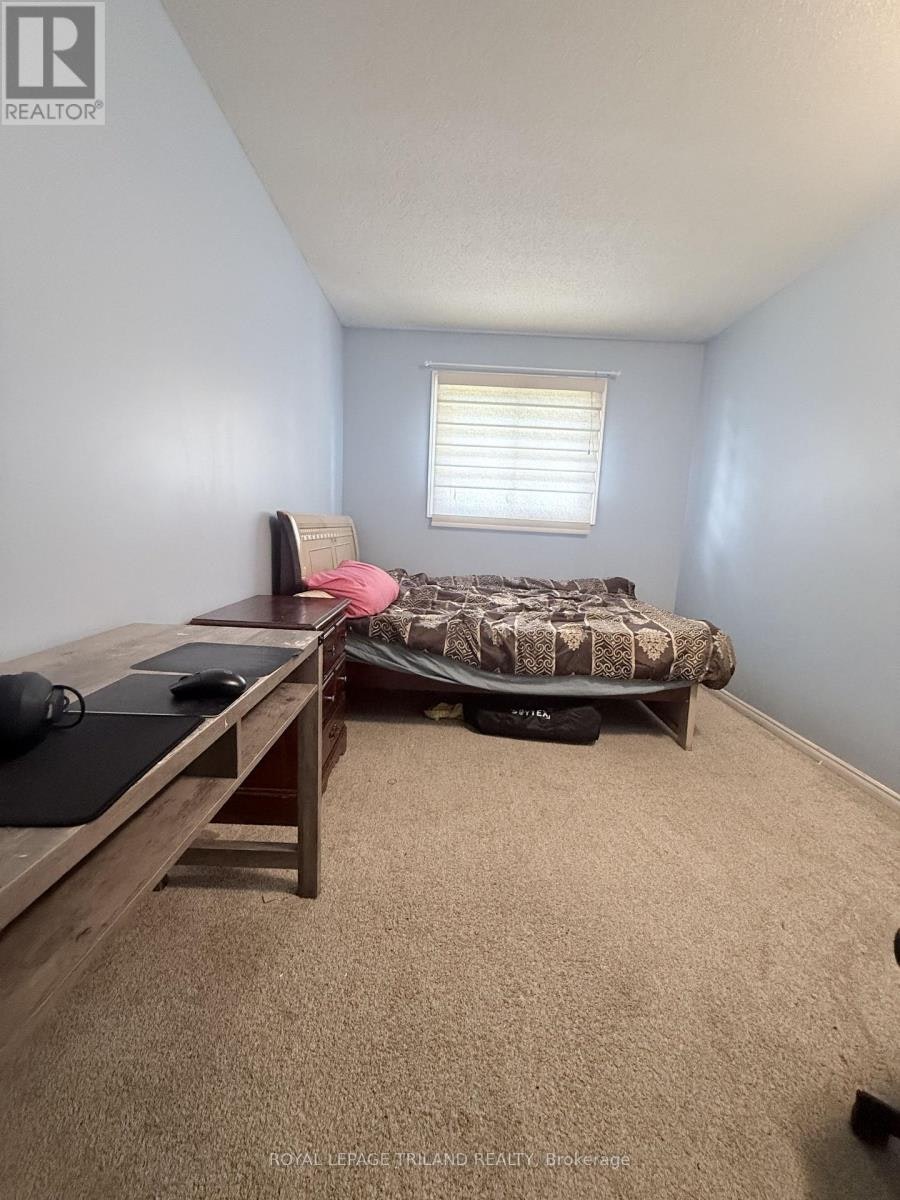 85 Bonaventure Drive, London, ON, N5V 4A7 - 9