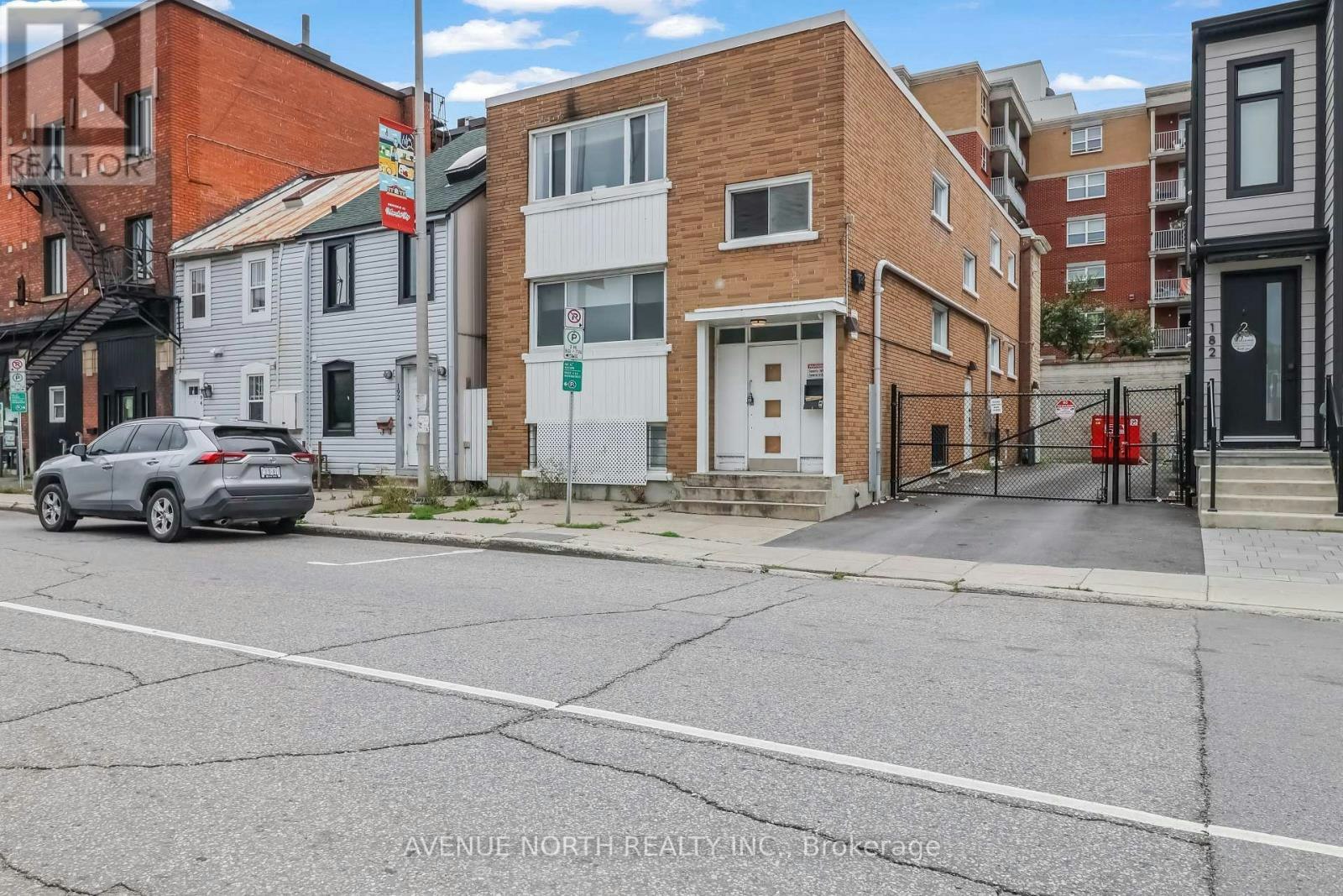 3-184 Murray Street, Ottawa, ON, K1N 5M8 - 2