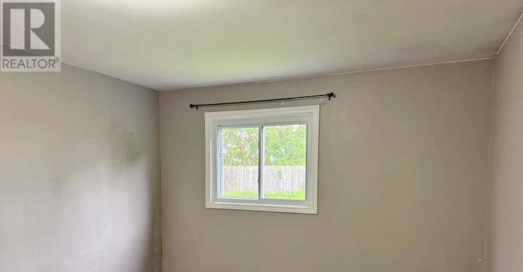 22 Ravine Road, St. Catharines, ON, L2P 3A7 - 9