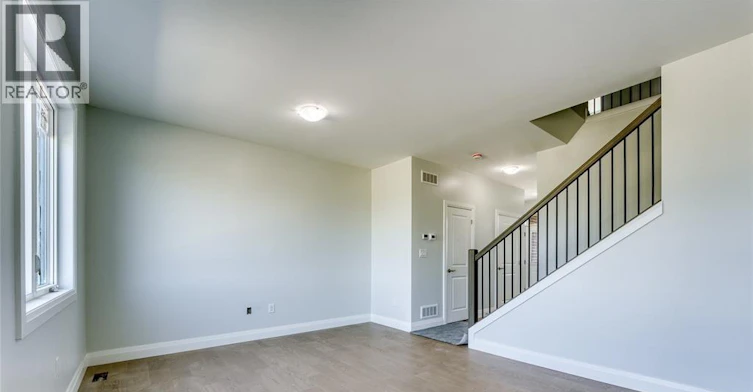 104 Eagle Street, Leamington, ON, N8H 0G5 - 6