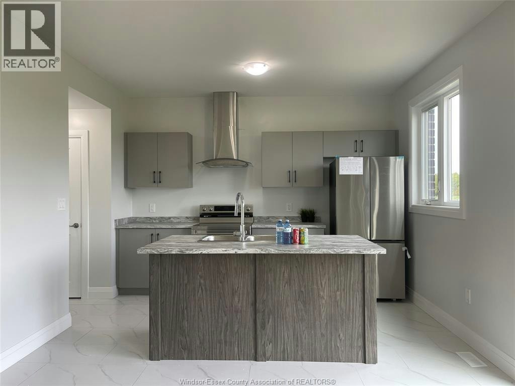104 Eagle Street, Leamington, ON, N8H 0G5 - 3