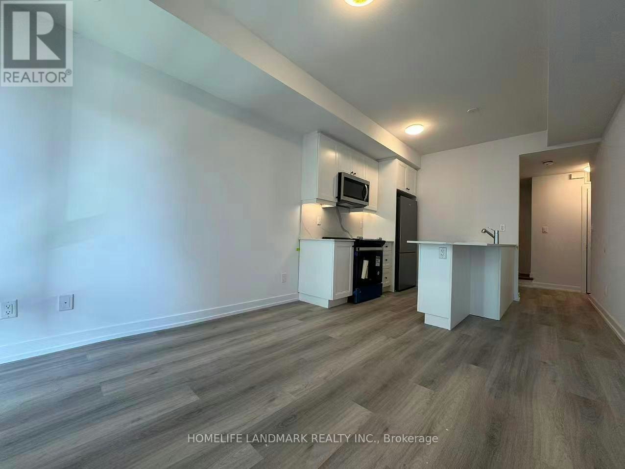 311-5 Bancroft Lane, Richmond Hill, ON, L4E 1M1