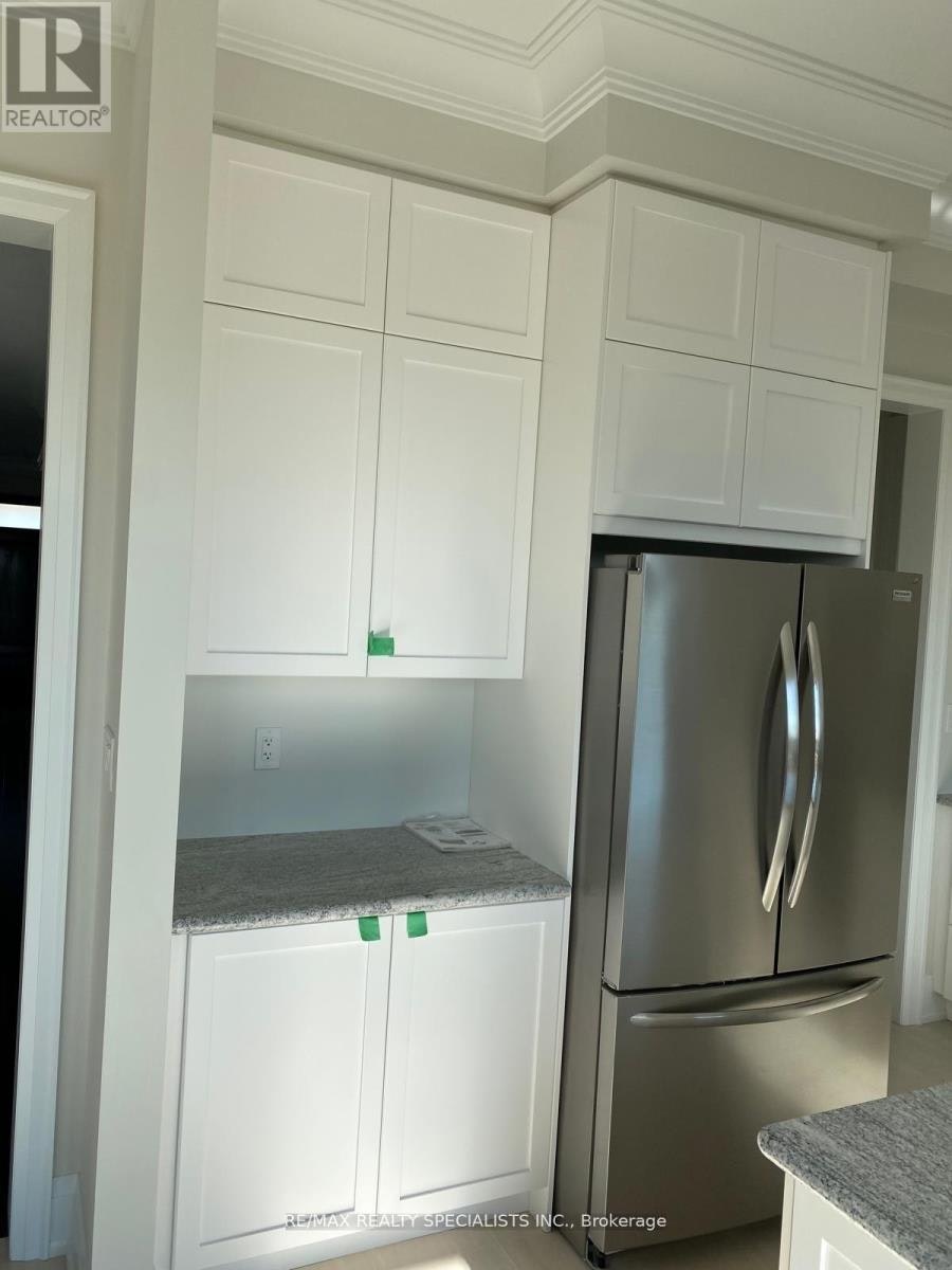 35 Gerden Drive, Richmond Hill, ON, L4S 1N6 - 5