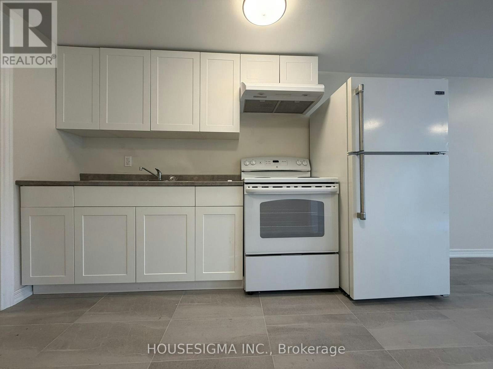 LOWER 28 Level West Street N, Orillia, ON, L3V 5B8 - 8