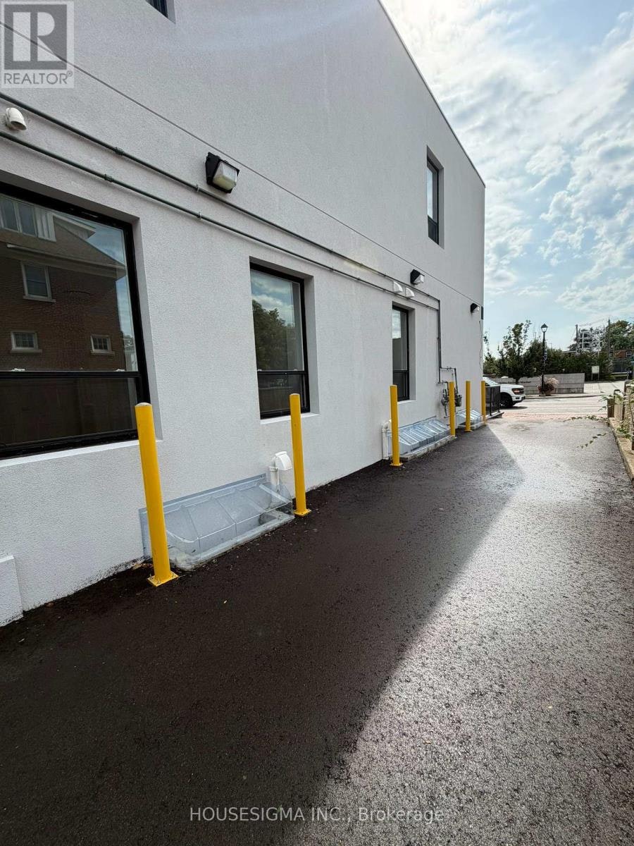 LOWER 28 Level West Street N, Orillia, ON, L3V 5B8 - 21