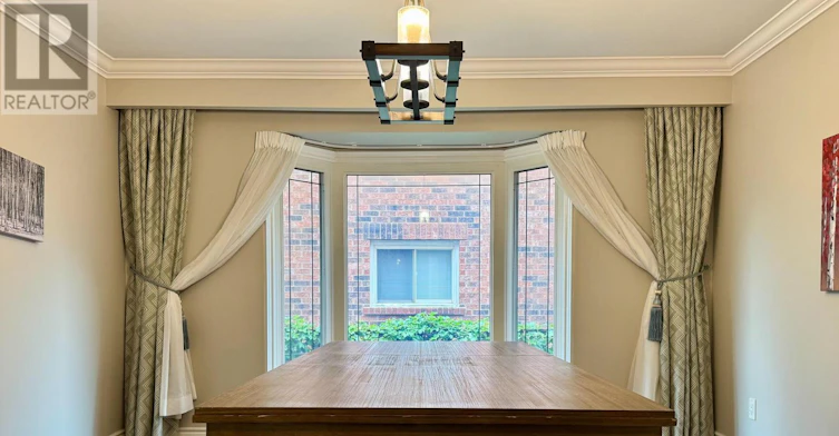 1230 Glenashton Drive, Oakville, ON, L6H 5L9 - 5