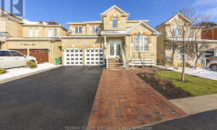 41 Madronna Gardens