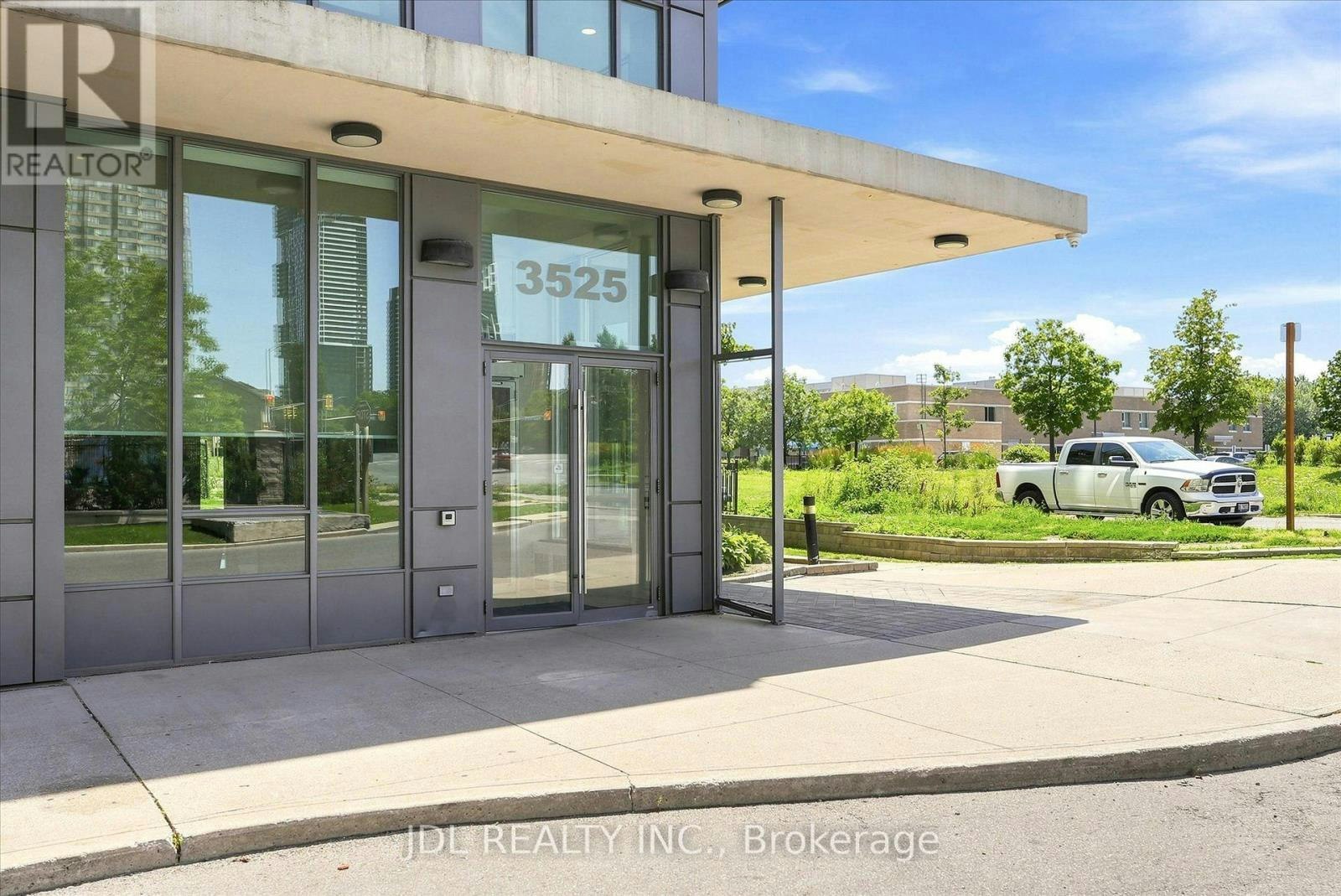 811-3525 Kariya Drive, Mississauga, ON, L5B 0C2 - 2